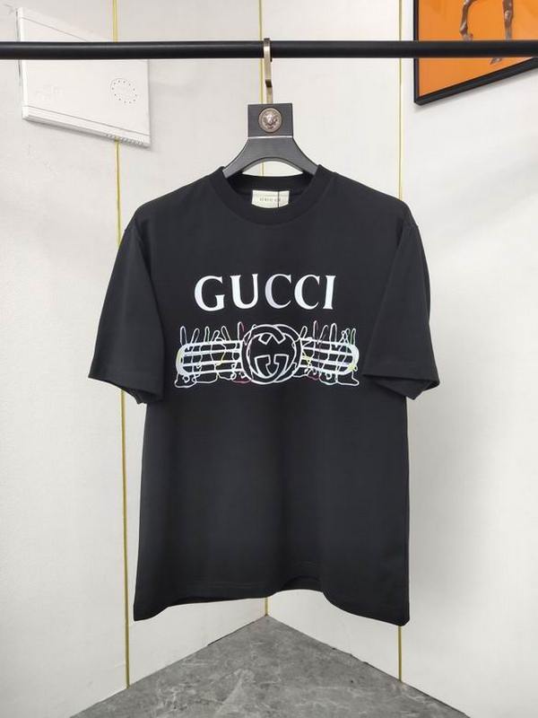 Gucci Men's T-shirts 597